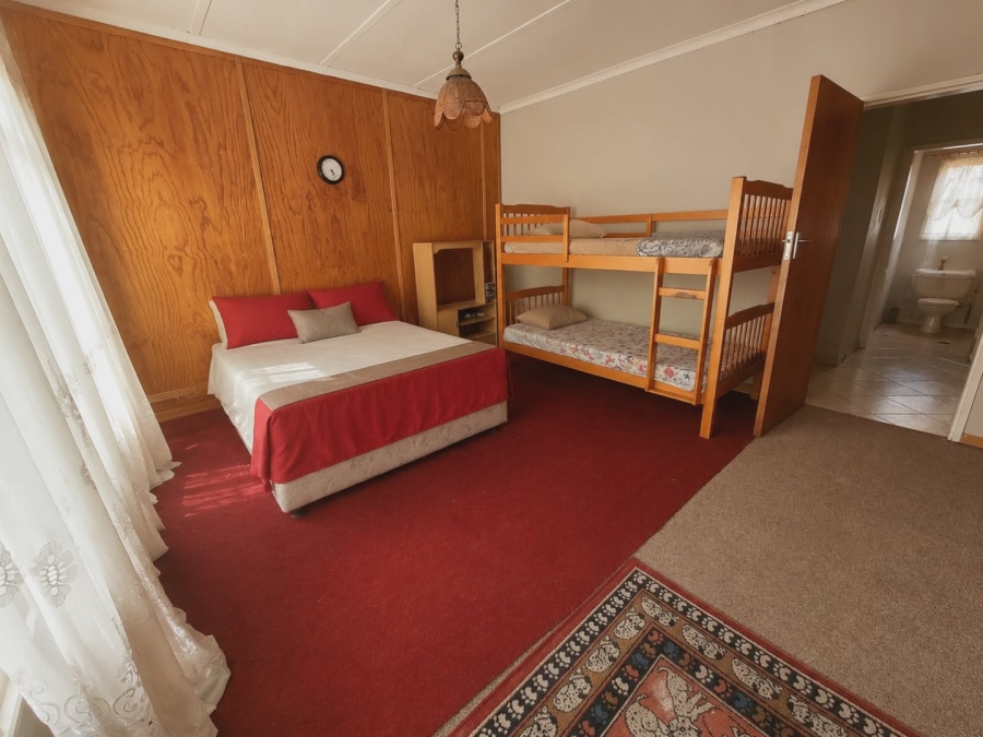 4 Bedroom Property for Sale in Morewag Free State